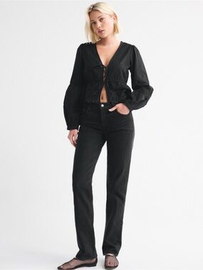 Abercrombie & Fitch Women’s 90's Straight Jeans - Black